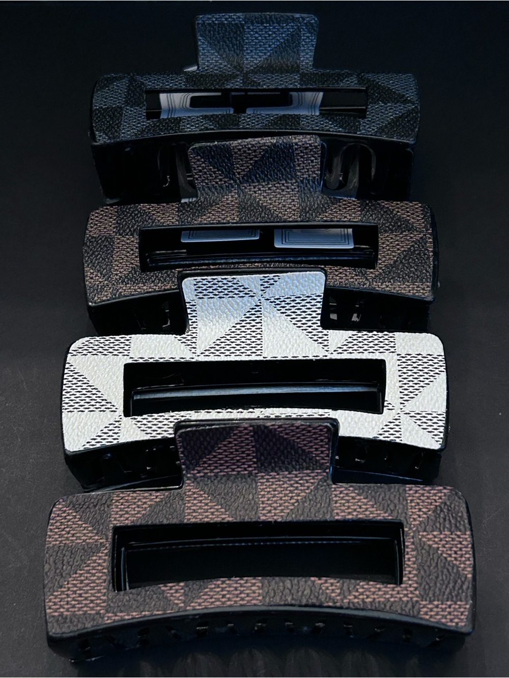 Assorted Color Padded Women’s Hair Claw Clip Set of 4 Four. Sleek Everyday Grip